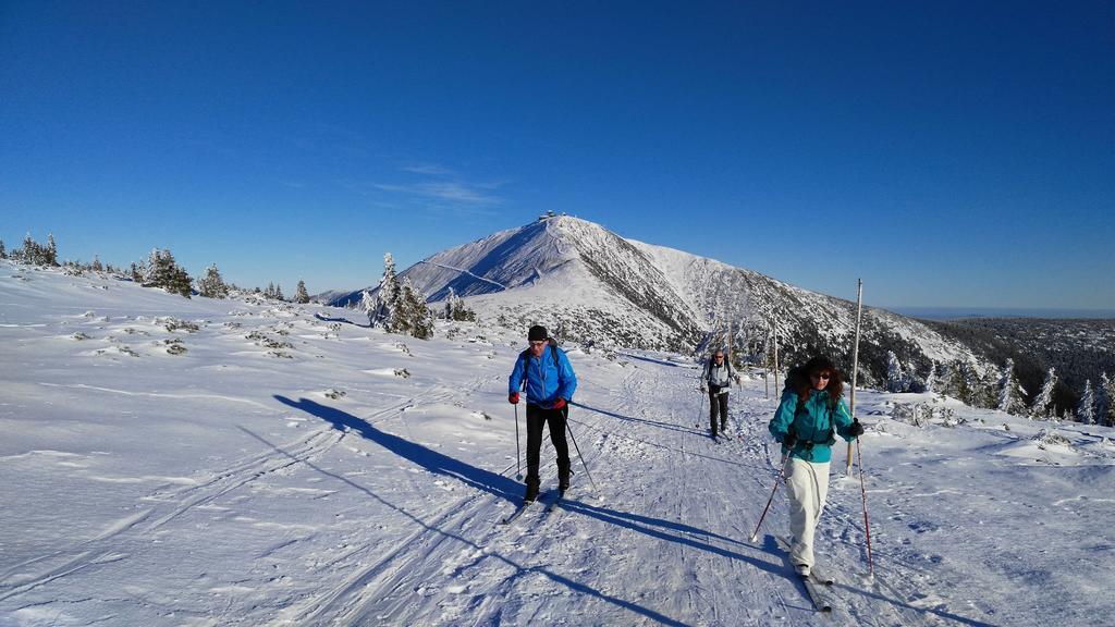 Horská Chata Hříbek Benecko Esterno foto
