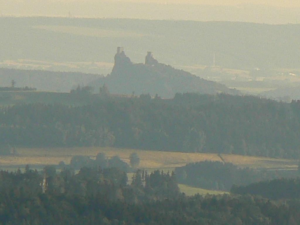 Horská Chata Hříbek Benecko Esterno foto
